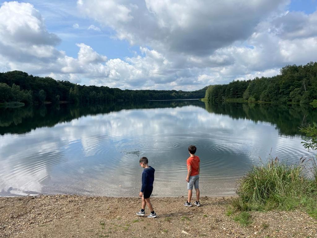 'T Vaerthuys Villa Dilsen-Stokkem Exteriör bild